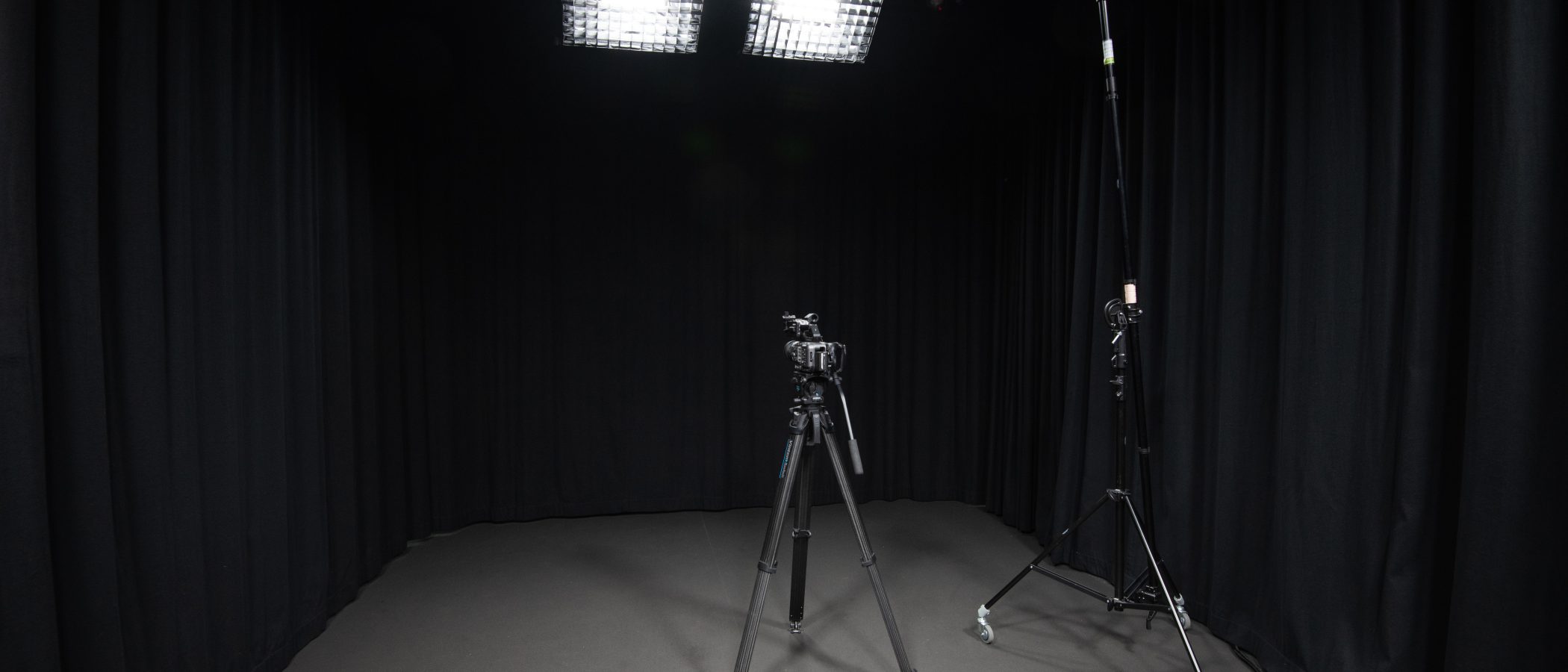 Mini Studio